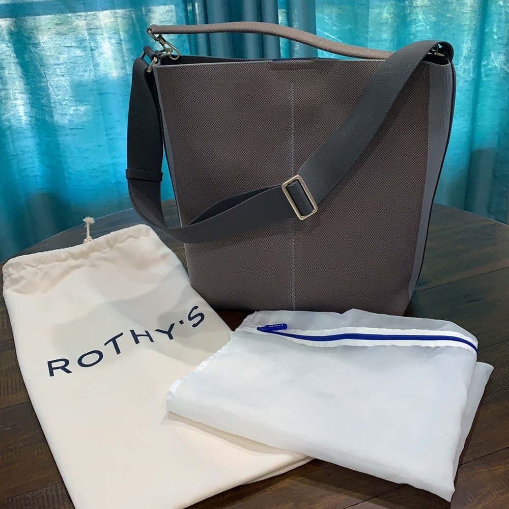 Rothy’s “The Bucket” Bag in Mink Grey